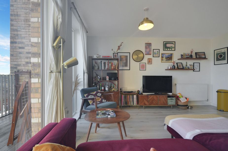 Property photo 2 of 28 Lounge Area.Jpg