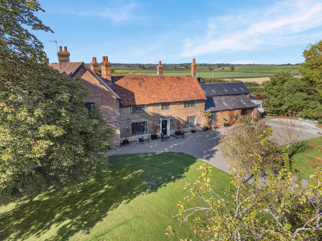 Property photo 1 of 49