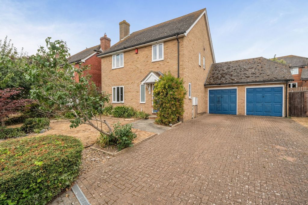 Property photo 1 of 25