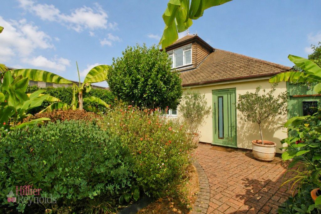 Property photo 1 of 29 Front