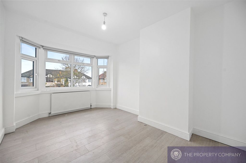 Property photo 2 of 10 Picture No. 03