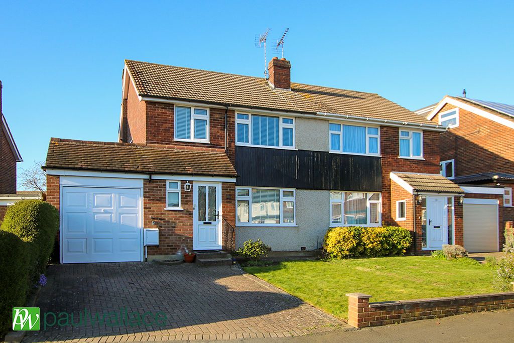 Property photo 1 of 11 Front Exterior