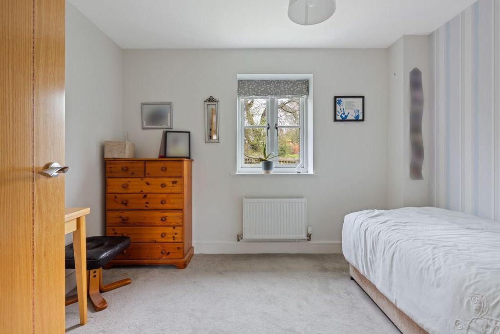 Additional image 25 of 4 bed detached house for saleTanners Reach, Petersfield, Hampshire GU32