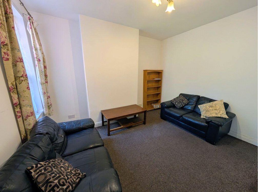Property photo 1 of 6 Picture No. 05