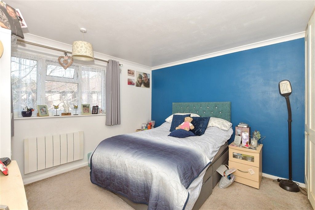 Additional image 5 of 2 bed flat for saleNewlands Crescent, East Grinstead, West Sussex RH19