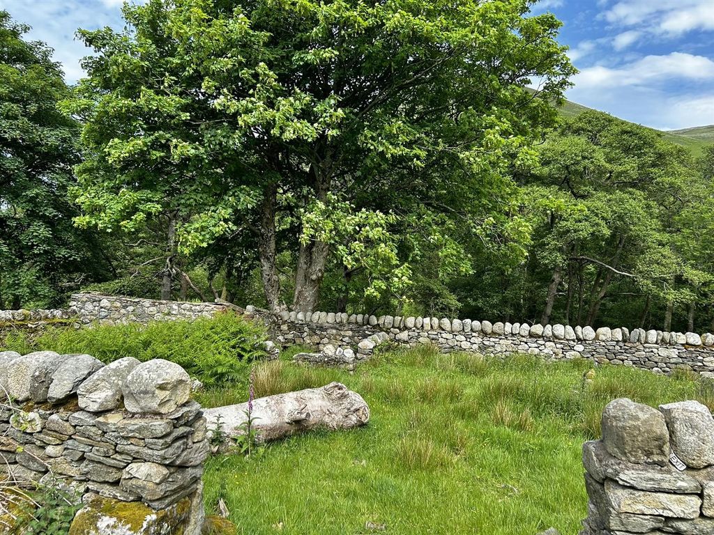 Property photo 3 of 19 Walled Garden