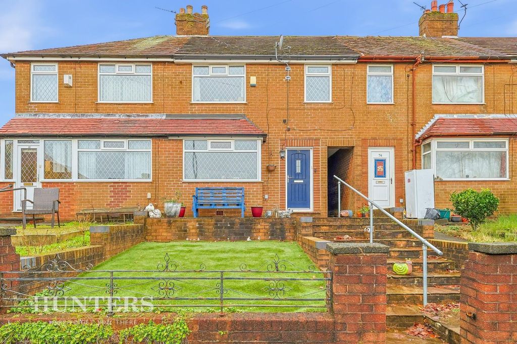 Property photo 1 of 18 Front