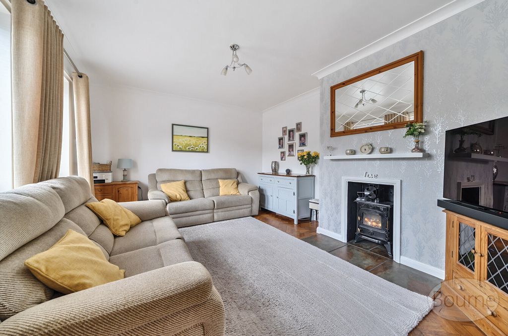 Property photo 2 of 20 d24Acdc9-Da62-45c...