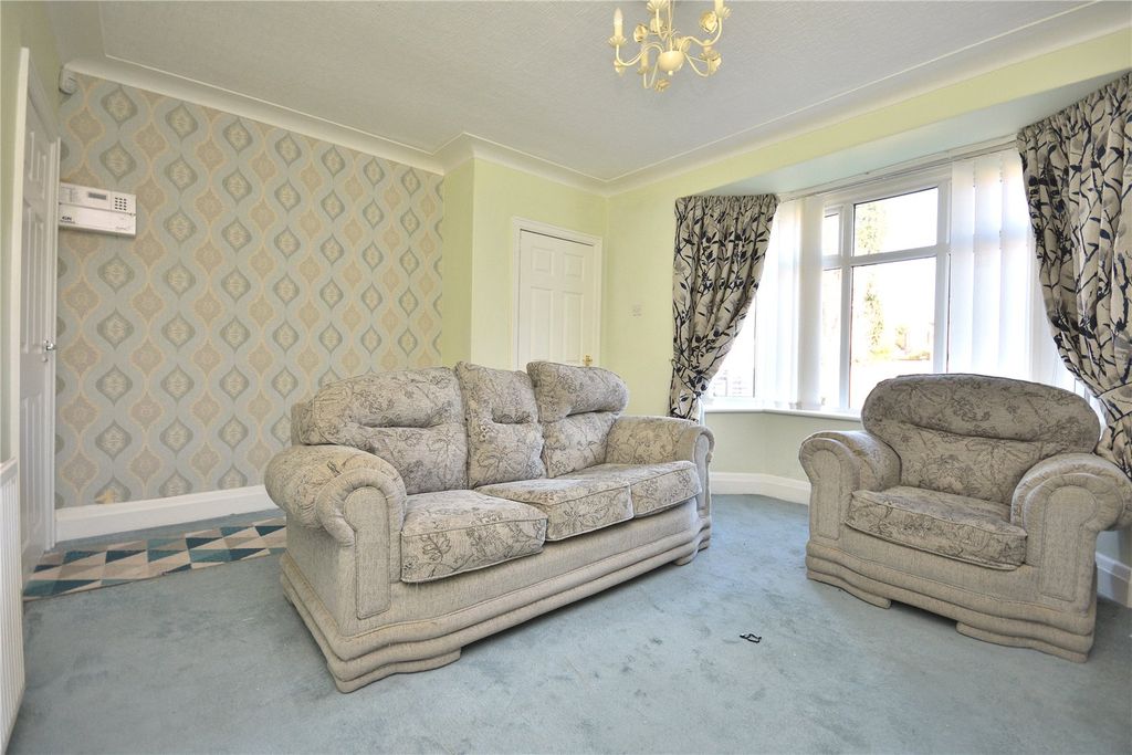 Property photo 2 of 15 Picture No. 10