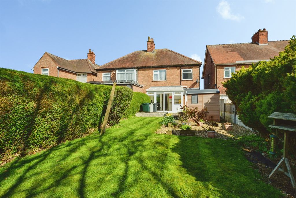 Property photo 2 of 20