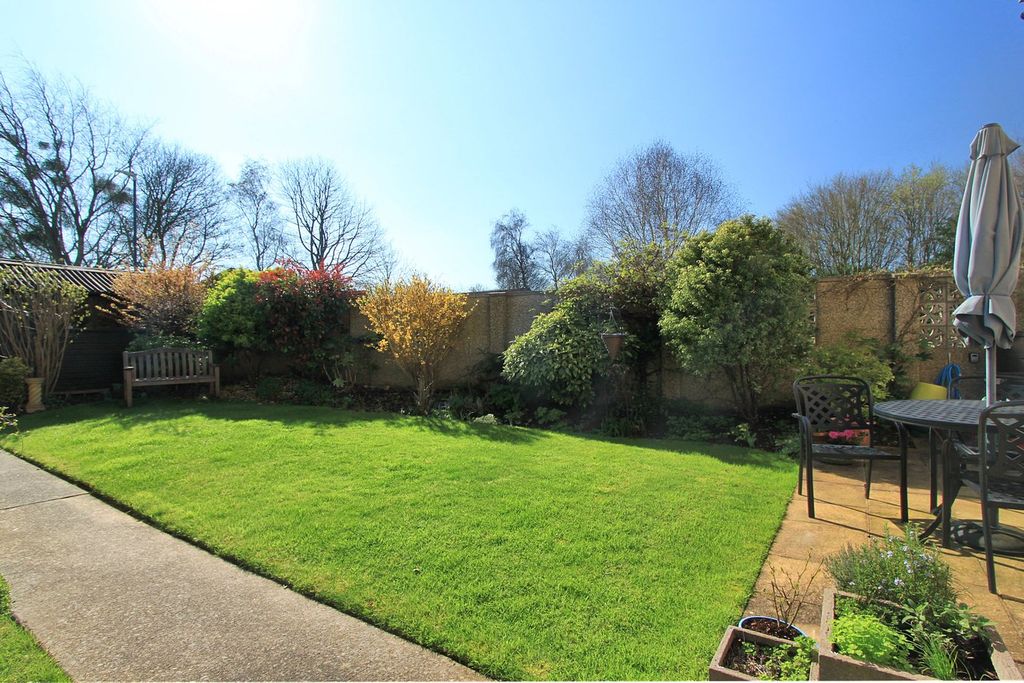 Property photo 2 of 15