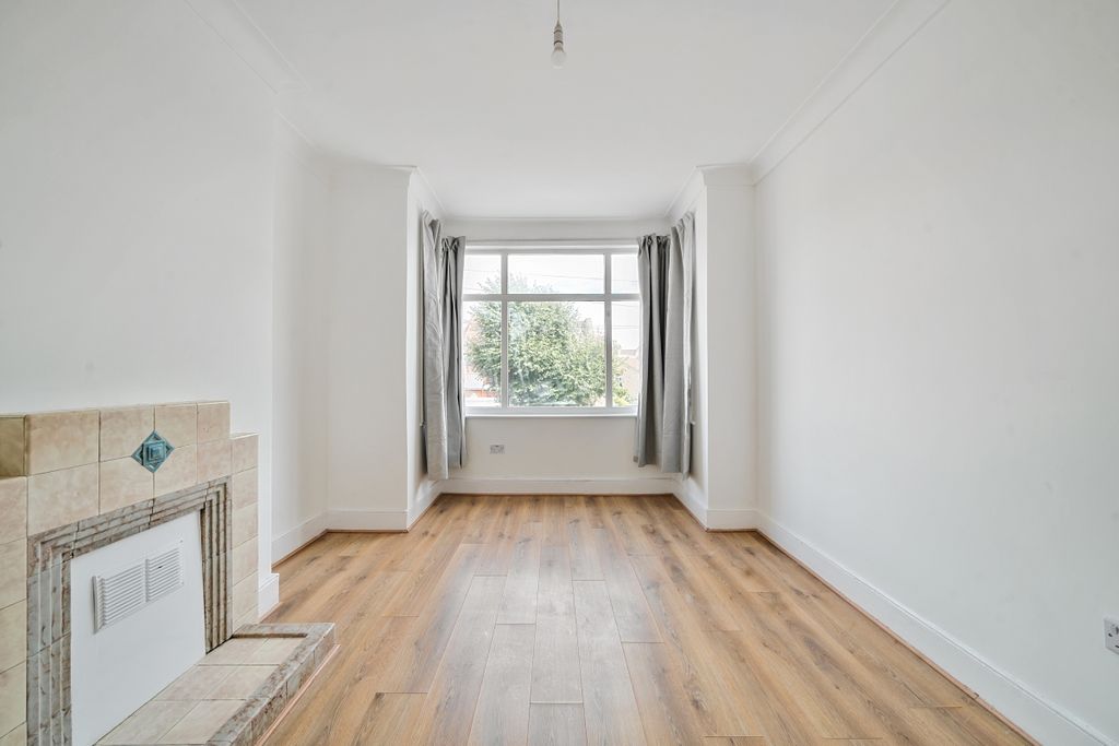 Property photo 2 of 18 1179138 (2)