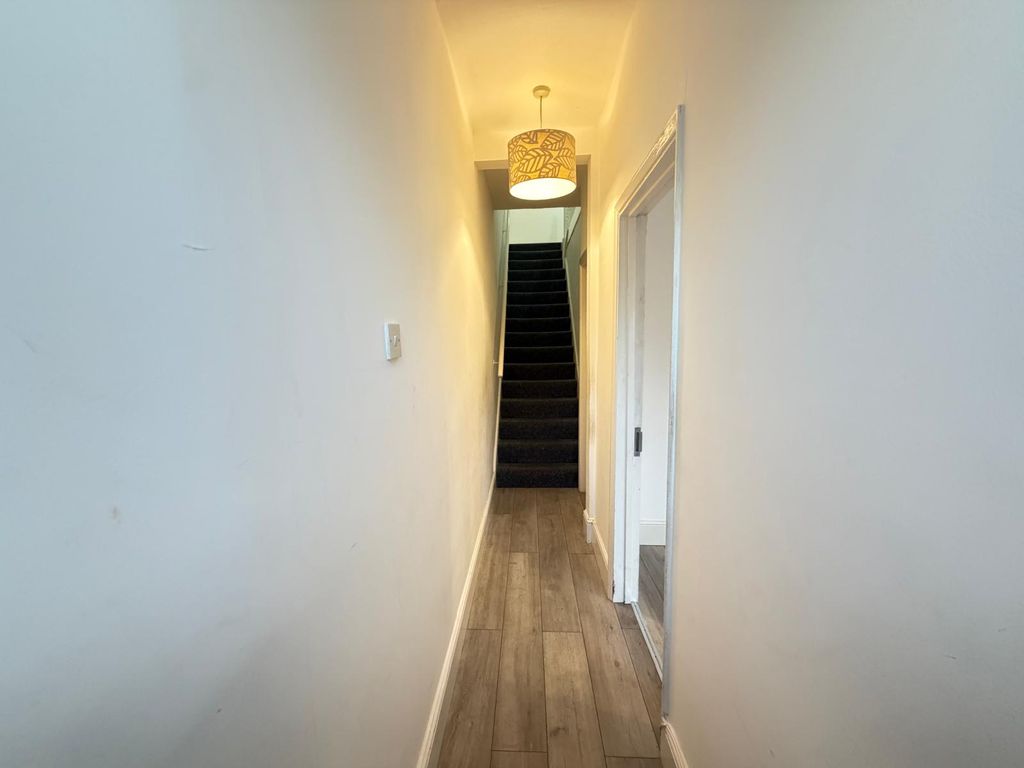 Property photo 2 of 44