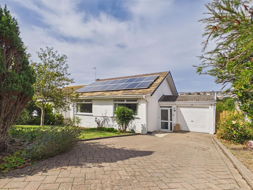 Property photo 1 of 29