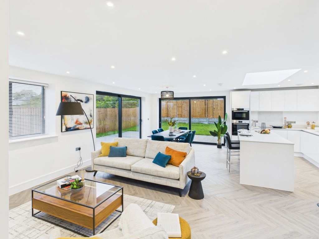 Property photo 3 of 20 Picture No. 03