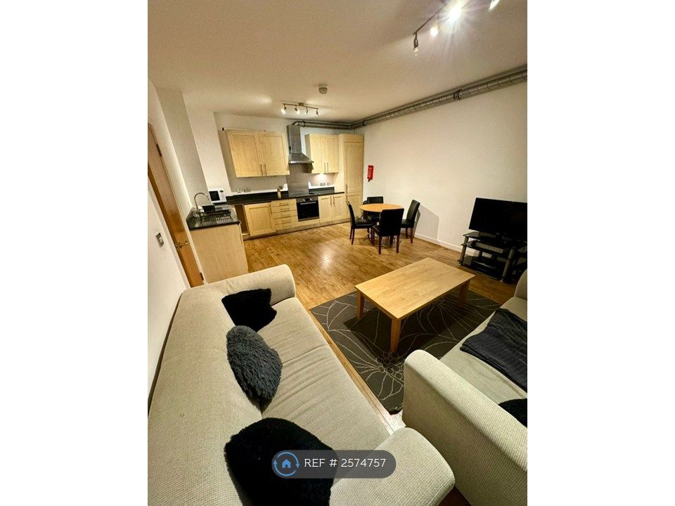 Property photo 3 of 10