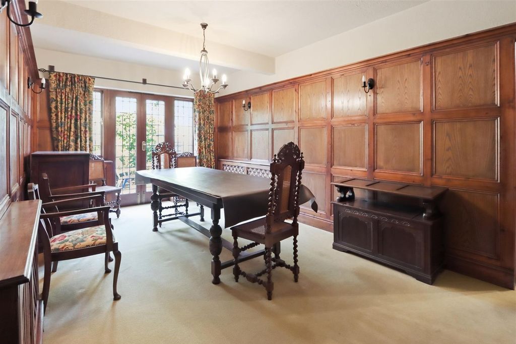 Property photo 3 of 20 Dining Room