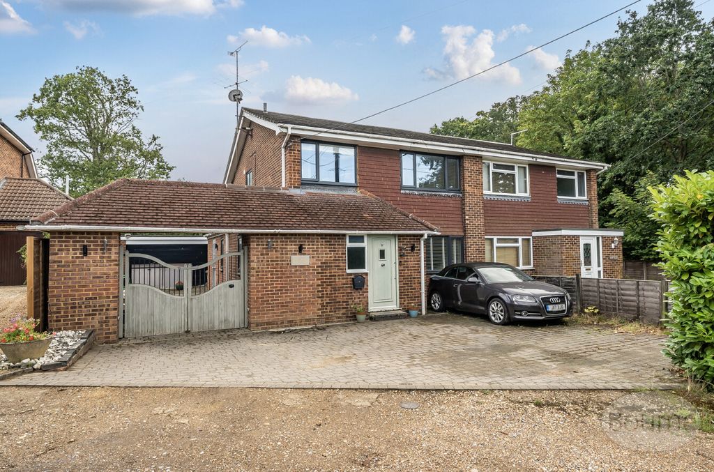 Property photo 1 of 24 A1Eae091-639E-4E9...
