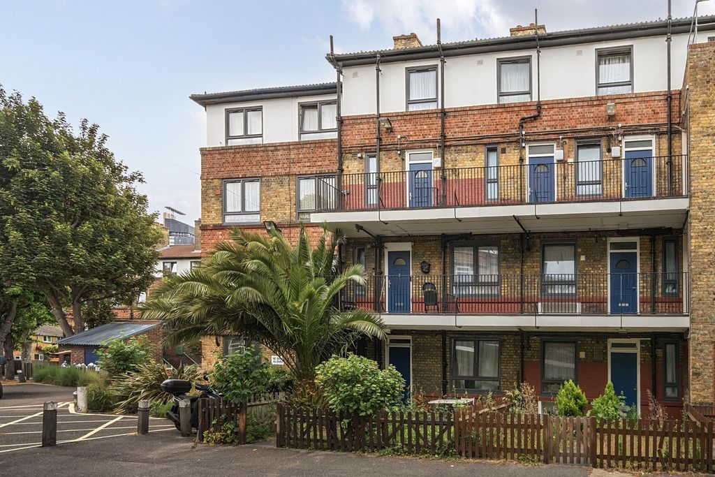 Property photo 1 of 9 1464231-1-6A0B273...