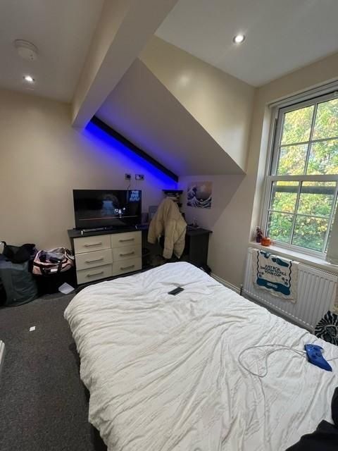 Property photo 1 of 9 A Spacious Master Bedroom With A Comfortable Bed, ...