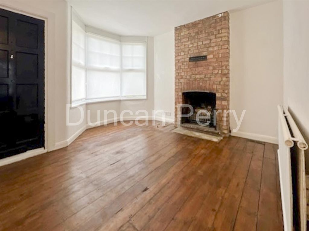 Property photo 2 of 11 Living Room 2.Jpg