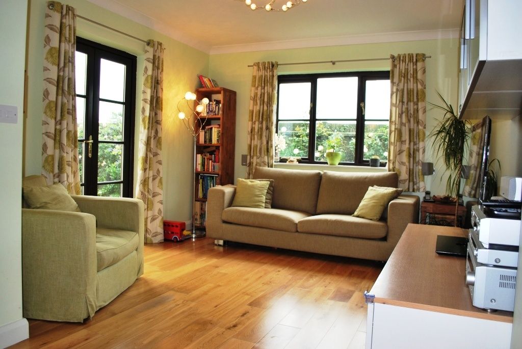 Property photo 3 of 11 Gallery