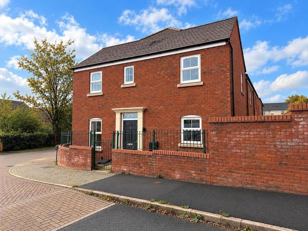 Property photo 1 of 18