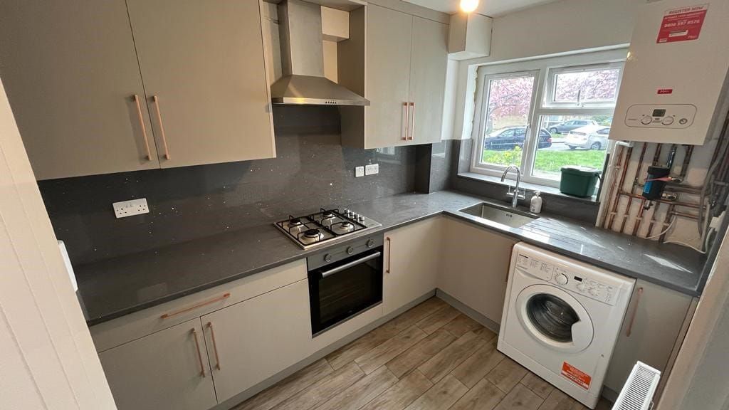 Property photo 1 of 12 Brand New Kitchen