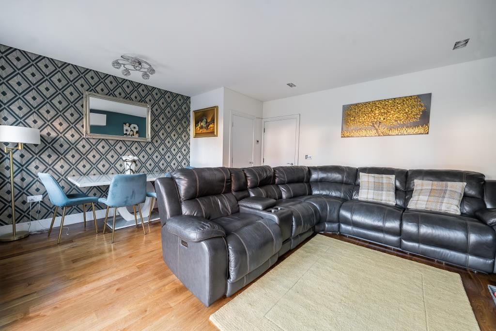 Property photo 2 of 18 Reception Room