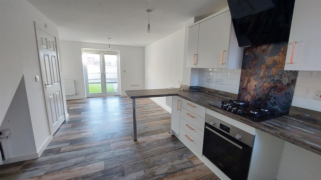 Property photo 2 of 11 Open Plan Kitchen/Lounge/Dining Room