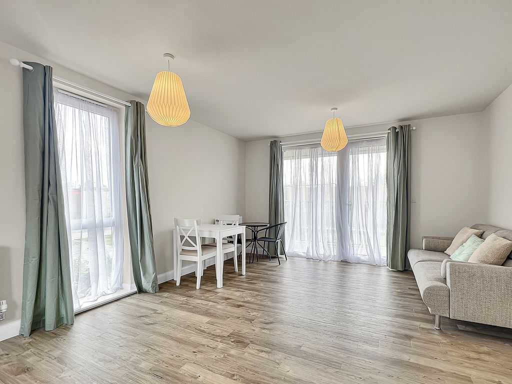 Property photo 3 of 12 60925d9c8Ed899Dbab38Dccd8E17Ec1B4dc9B3Ff