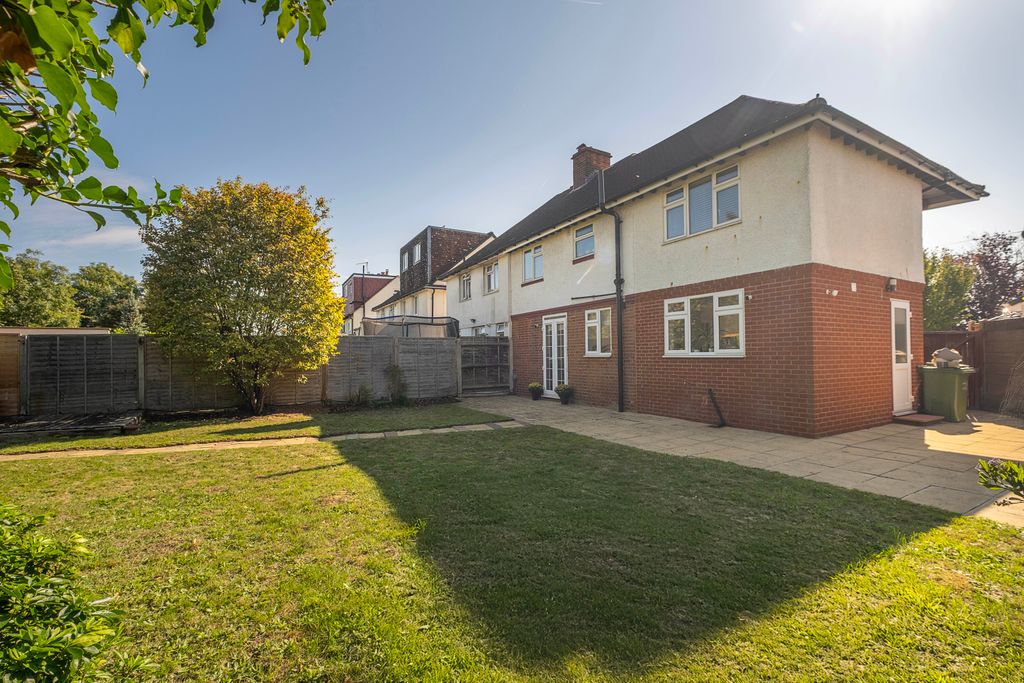 Property photo 1 of 19