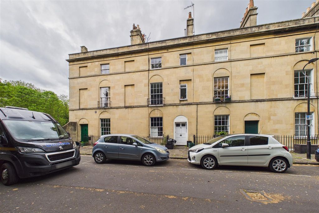 Property photo 3 of 28 Garden Flat, 2 Norfolk Buildings, Bath BA1 2Bp | L