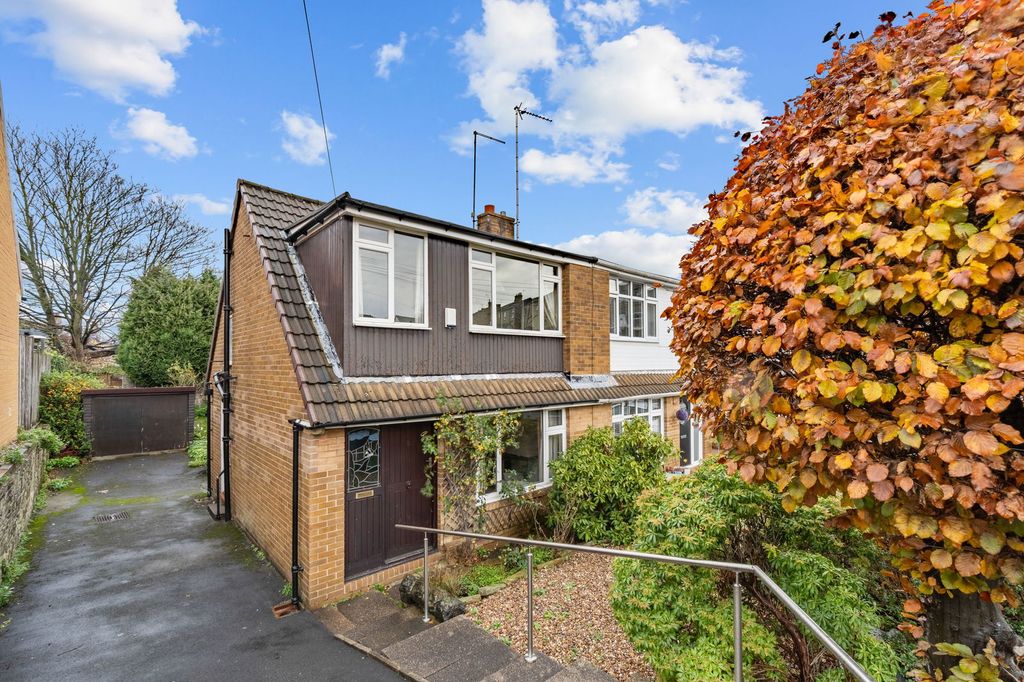 Property photo 1 of 21