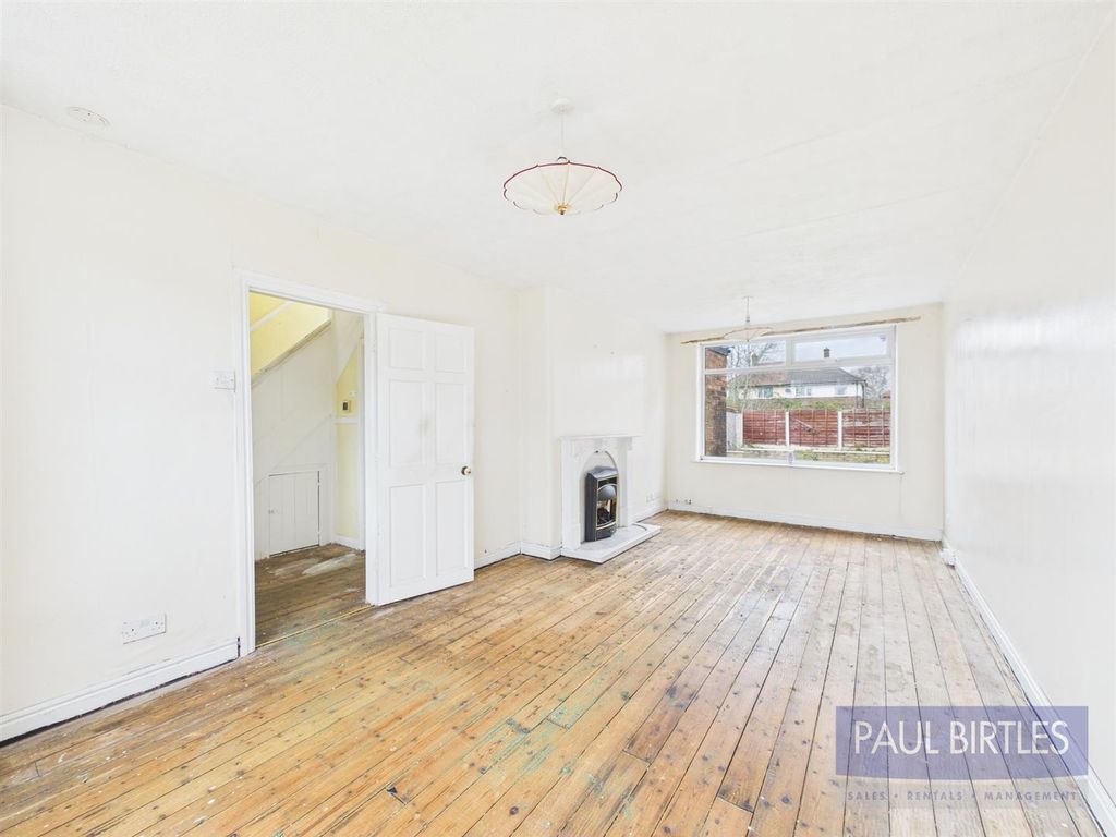 Property photo 3 of 17 Cam04378G0-Pr0332-Still012.Jpg