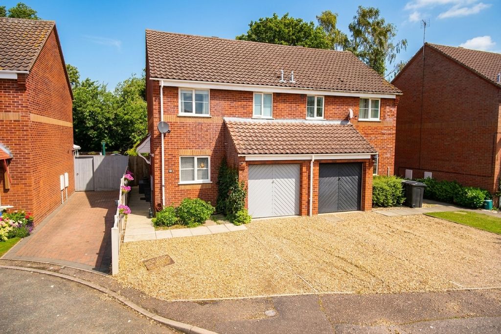 Property photo 1 of 14