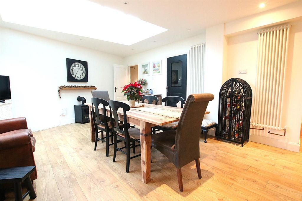 Property photo 2 of 28 Img_0595.Jpg