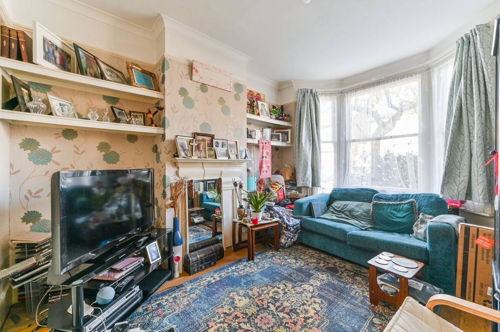 Property photo 1 of 7