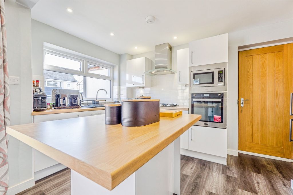 Additional image 4 of 3 bed semi-detached house for saleTy To Maen Close, Old St. Mellons, Cardiff CF3