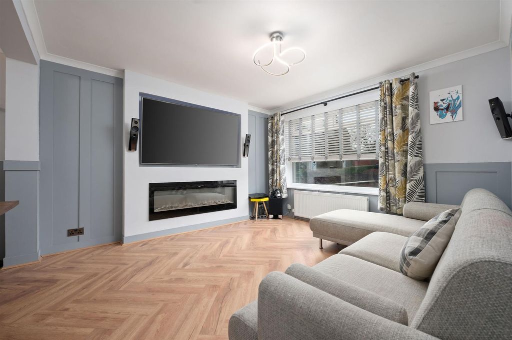 Property photo 2 of 25 2.Jpg