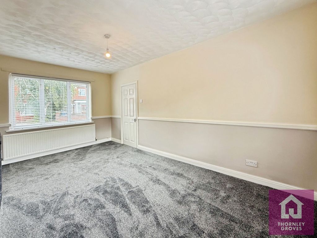 Property photo 3 of 14 Pbox-Img.Jpg