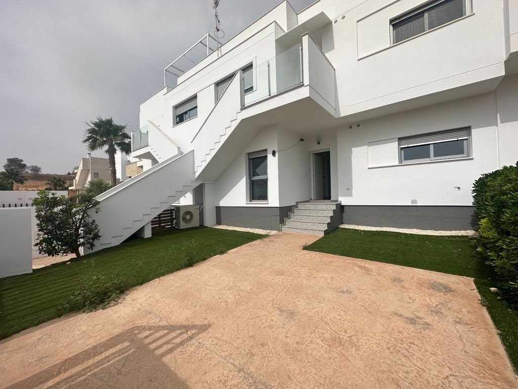 Property photo 1 of 25