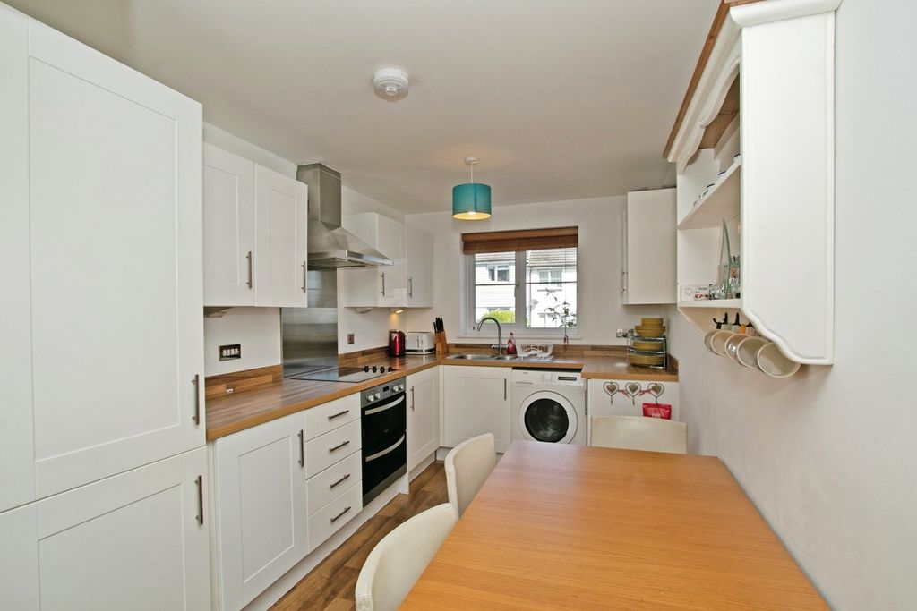 Property photo 3 of 12 Pbox-Img.Jpg