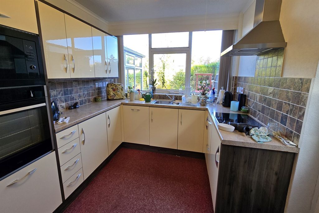 Property photo 2 of 16 Extra Image