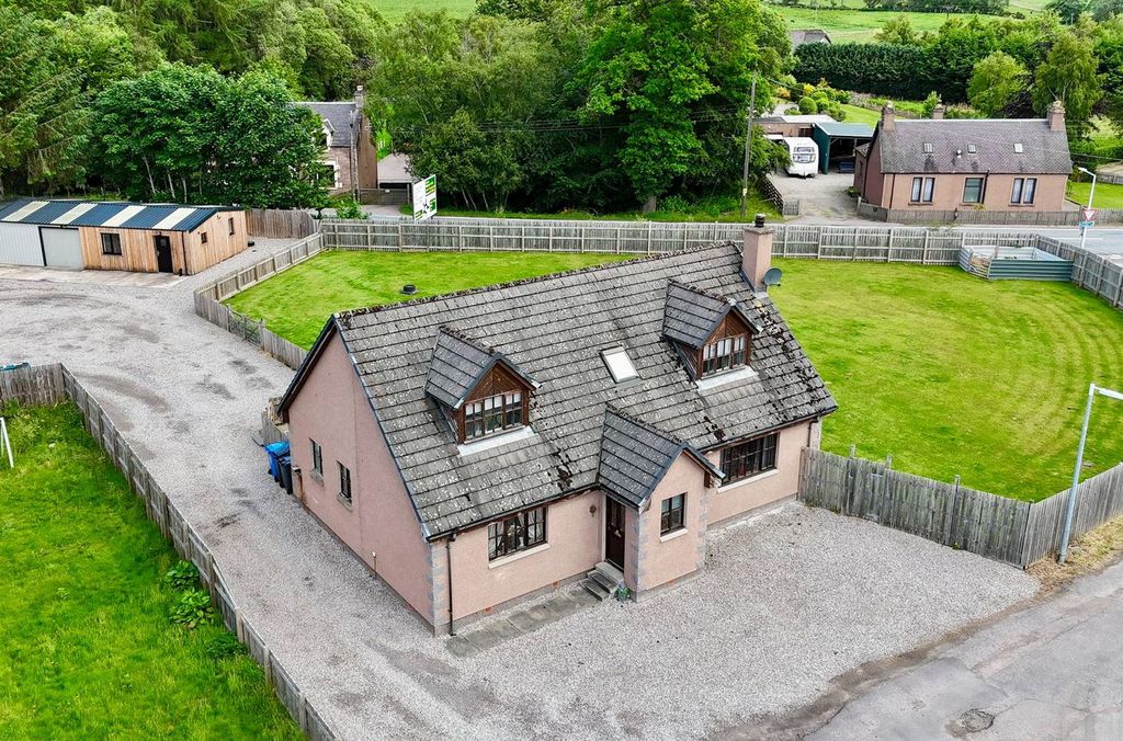 Property photo 1 of 42