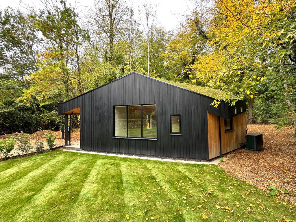 Property photo 1 of 15 Picture No. 05