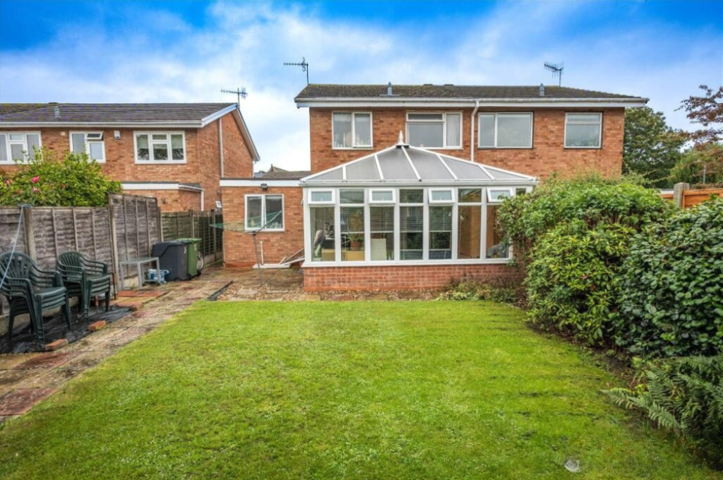 Property photo 2 of 16