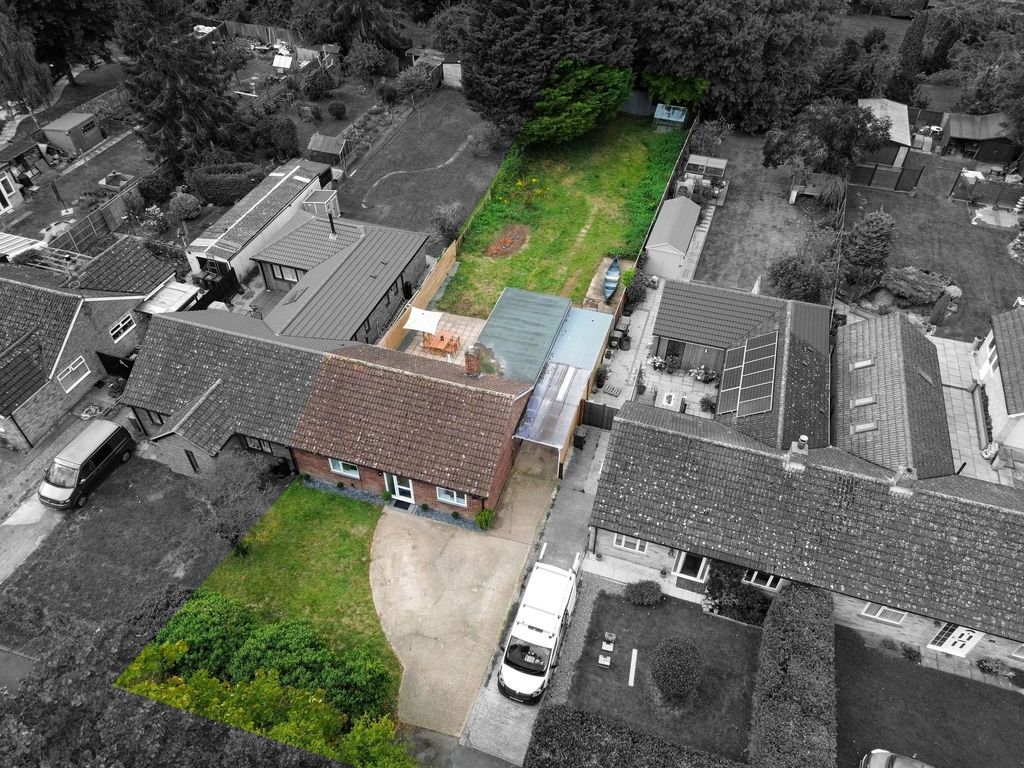 Property photo 3 of 16