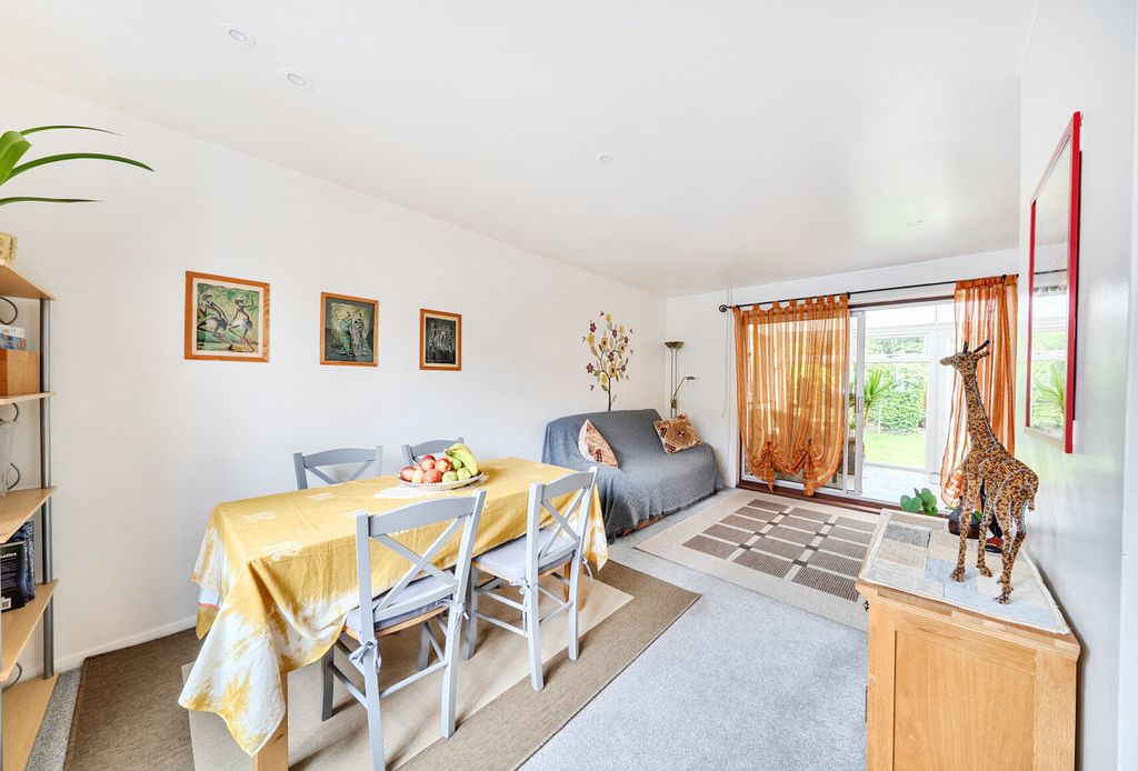 Property photo 3 of 11 1464521-23-6A0c4d...