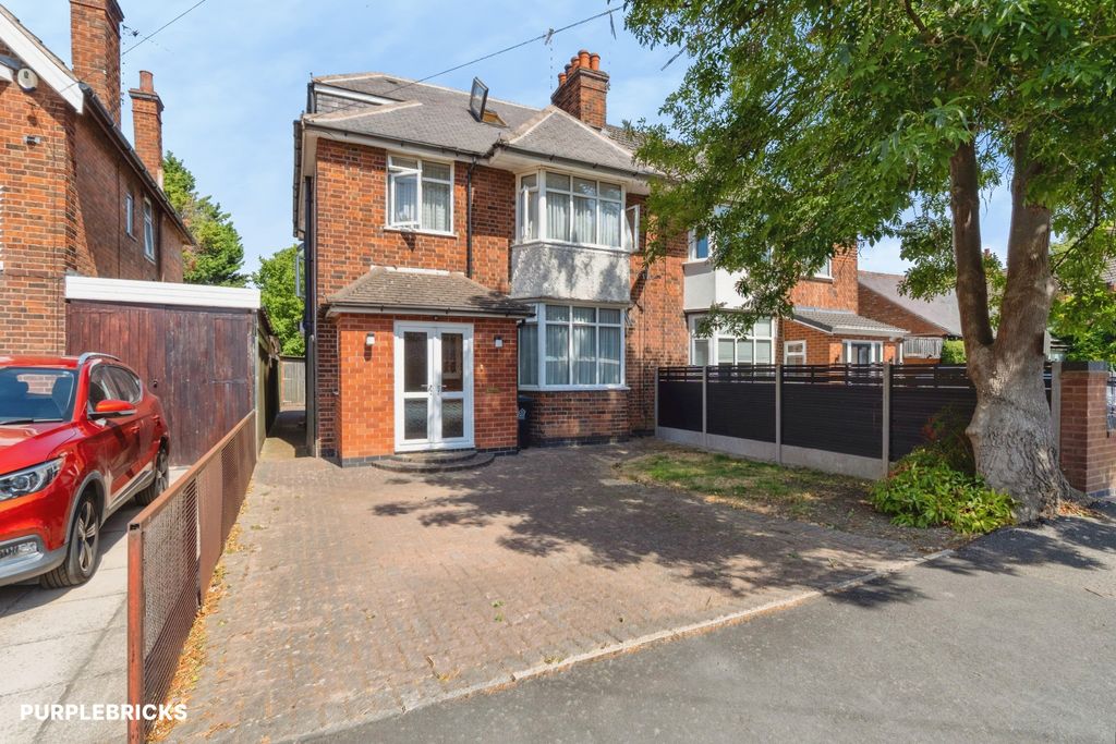 Property photo 1 of 26